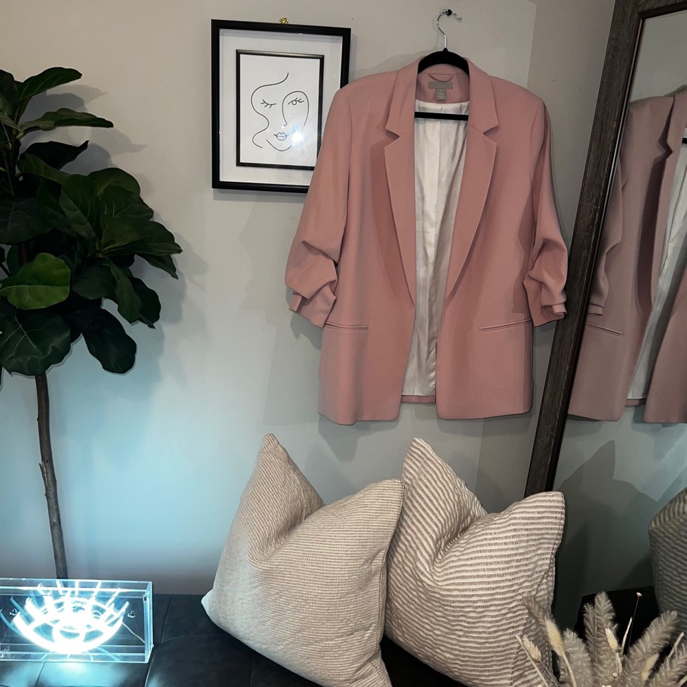 Blazer with Gathered Sleeves
